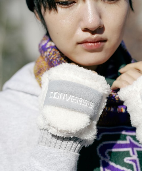 CONVERSE（コンバース）の「【CONVERSE/コンバース】フリースバンド ボアグローブ ミトン（手袋・レディース・グレー/ホワイト/ピンク・ONE SIZE）」の8枚目の写真
