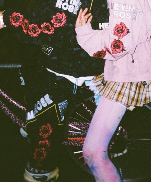 HEY!MrsROSE(ヘイミセスローズ)の「HEY! Mrs ROSE(ヘイ!ミセスローズ)HEY!Mr.GALFY 走り屋トラックパンツ(その他パンツ・レディース・ブラック/ピンク・FREE)」の6枚目の写真