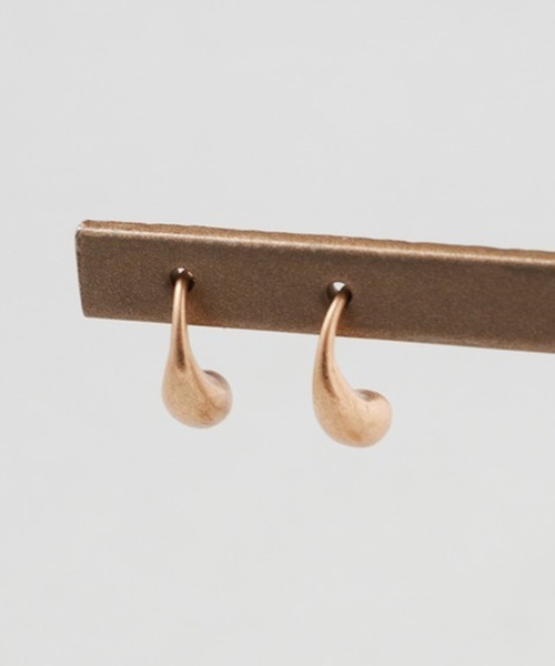 GOLDY(ゴールディ)の「【GOLDY】プチ ドロップ ピアス 1251107(ピアス(両耳用)・レディース・ゴールド系その他2/シルバー/シルバー系その他2/ゴールド・FREE)」の9枚目の写真