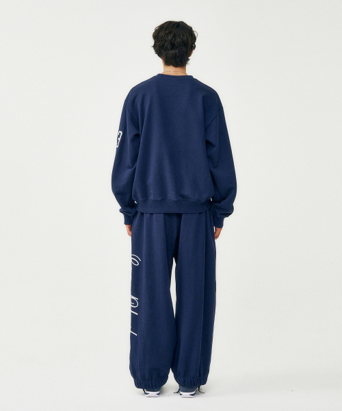 FROM ARLES（フロムアルル）の「スポーツクラシックスウェットシャツ / ネイビー（スウェット・メンズ・ネイビー・LARGE/MEDIUM）」の7枚目の写真