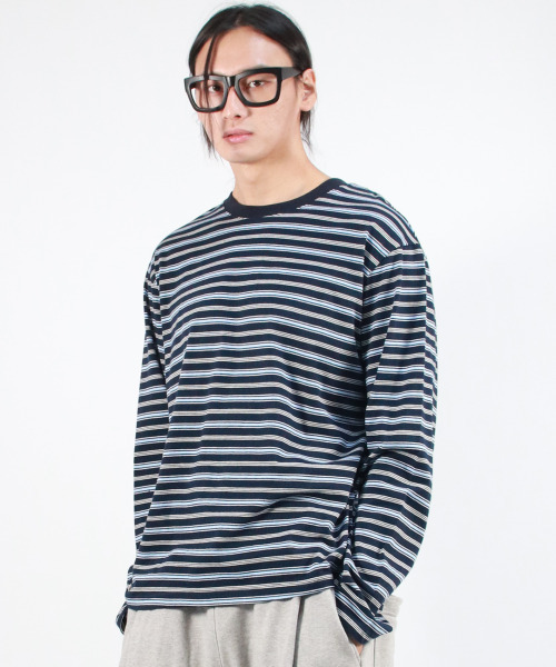 DEMARC(ドゥマーク)の「M MULTI STRIPE LONG SLEEVE TEE - Navy(Tシャツ/カットソー・メンズ・その他・MEDIUM/LARGE)」の9枚目の写真
