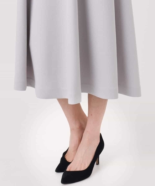 MK MICHEL KLEIN（エムケーミッシェルクラン）の「スムースダンボール タックワンピース/洗える（ワンピース・レディース・ライトグレー/ネイビー・38）」の3枚目の写真