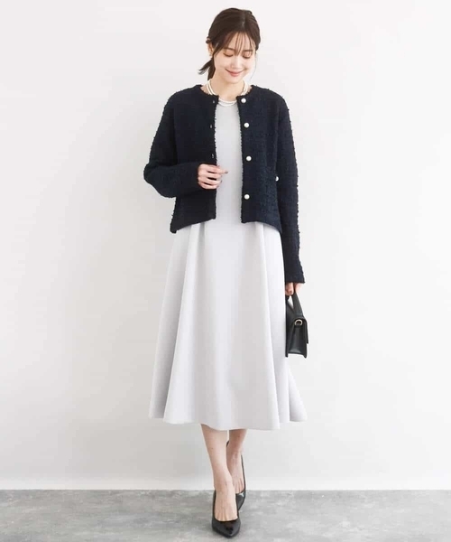 MK MICHEL KLEIN（エムケーミッシェルクラン）の「スムースダンボール タックワンピース/洗える（ワンピース・レディース・ライトグレー/ネイビー・38）」の16枚目の写真