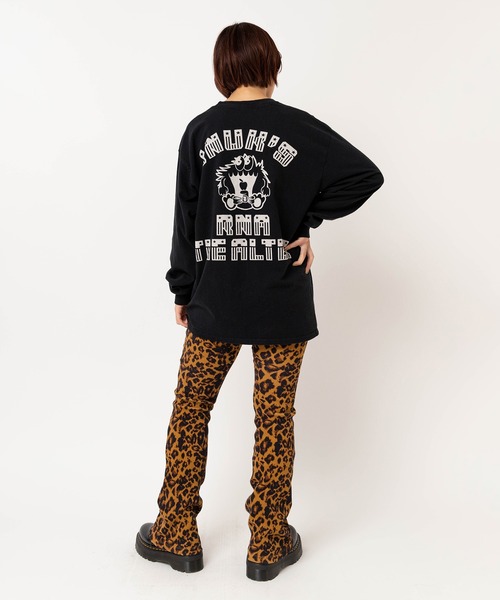 RNA（アールエヌエー）の「M2617 ジャンクアップルプリントロンＴ（Tシャツ/カットソー・レディース・ブラック/ホワイト/オレンジ・MEDIUM）」の17枚目の写真