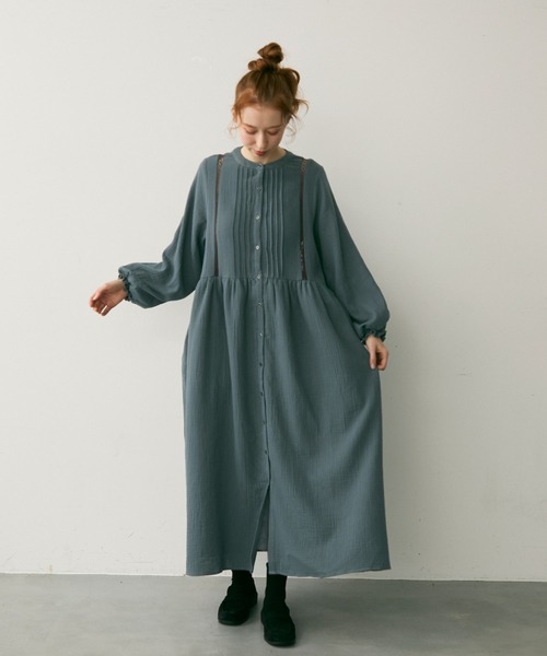 Crisp(クリスプ)の「タックレースダブルガーゼワンピース(ワンピース・レディース・レッド/グレイッシュブルー・FREE)」の3枚目の写真