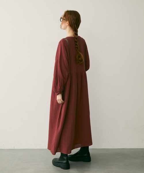 Crisp(クリスプ)の「タックレースダブルガーゼワンピース(ワンピース・レディース・レッド/グレイッシュブルー・FREE)」の14枚目の写真