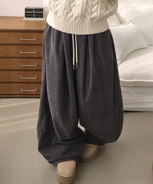 semplice(センプリチェ)の「パンツ(その他パンツ・レディース・ホワイト/ブラック/グレー/ブルー/ネイビー/ブラウン・F)」の3枚目の写真