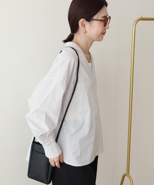 AMERICAN HOLIC(アメリカンホリック)の「【イージーケア】ストライプVネックシャツ(シャツ/ブラウス・レディース・イエロー/サックスブルー/オフホワイト・M/L)」の8枚目の写真