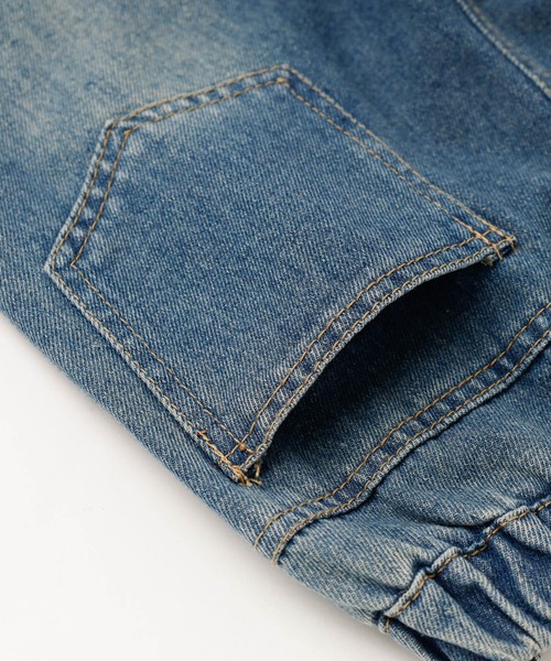 URBAN CHERRY（アーバンチェリー）の「裾フリンジワイドデニムパンツ（デニムパンツ・キッズ・ブルー・140cm/130cm/120cm/110cm）」の7枚目の写真
