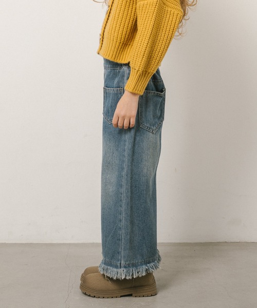 URBAN CHERRY（アーバンチェリー）の「裾フリンジワイドデニムパンツ（デニムパンツ・キッズ・ブルー・140cm/130cm/120cm/110cm）」の15枚目の写真