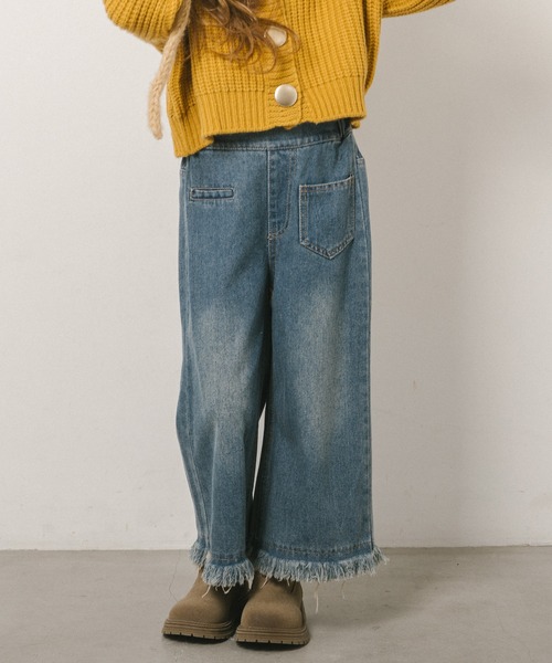 URBAN CHERRY（アーバンチェリー）の「裾フリンジワイドデニムパンツ（デニムパンツ・キッズ・ブルー・140cm/130cm/120cm/110cm）」の17枚目の写真