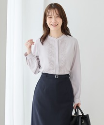 レース使いブラウス