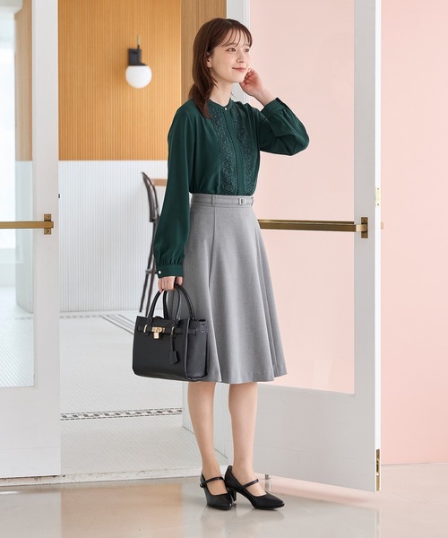 Honeys(ハニーズ)の「レース使いブラウス(シャツ/ブラウス・レディース・ピンク/サックスブルー/アイボリー/ネイビー/アイボリー系・S/M/LL/L)」の14枚目の写真