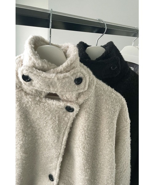 marjour（マージュール）の「BOUCLE STAND COLLAR COAT（その他アウター・レディース・アイボリー/ブラック・M）」の4枚目の写真