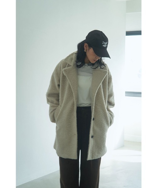 marjour（マージュール）の「BOUCLE STAND COLLAR COAT（その他アウター・レディース・アイボリー/ブラック・M）」の6枚目の写真
