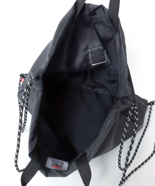 VISION STREET WEAR（ヴィジョンストリートウェア）の「VISION STREET WEAR（ヴィジョンストリートウェア）DRAWSTRING BAG/ワンポイントロゴ ナップサック（バックパック/リュック・メンズ・ブラック系1/ブラック系2・FREE）」の10枚目の写真