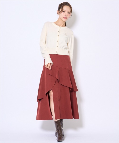 AND COUTURE(アンドクチュール)の「刺繍クルーネック長袖カーディガン(カーディガン/ボレロ・レディース・グレー/レッド/ブルー/アイボリー・FREE)」の6枚目の写真