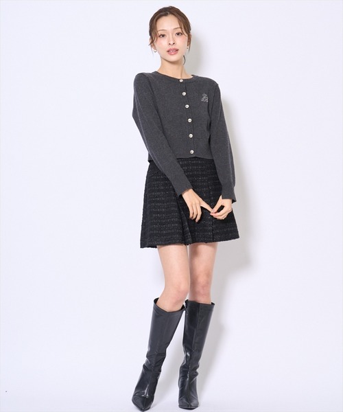 AND COUTURE(アンドクチュール)の「刺繍クルーネック長袖カーディガン(カーディガン/ボレロ・レディース・グレー/レッド/ブルー/アイボリー・FREE)」の20枚目の写真