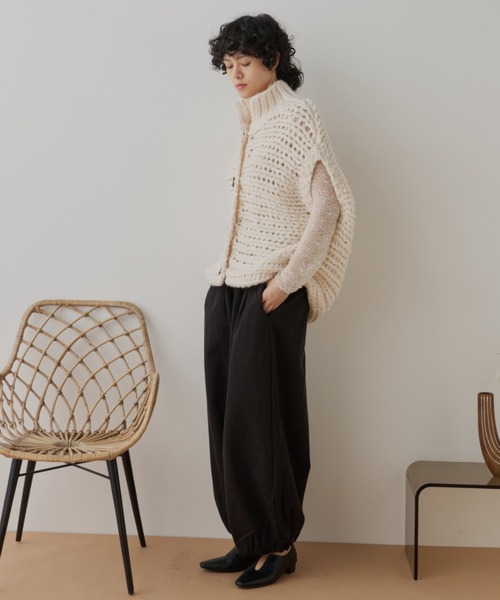 Libra Cue（リブラ キュー）の「ラッフルシアーカットソー（Tシャツ/カットソー・レディース・ブラック/アイボリー・FREE）」の15枚目の写真