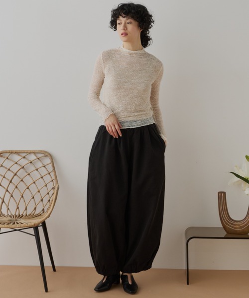 Libra Cue（リブラ キュー）の「ラッフルシアーカットソー（Tシャツ/カットソー・レディース・ブラック/アイボリー・FREE）」の6枚目の写真