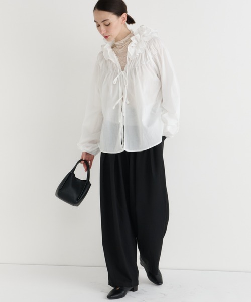 Libra Cue（リブラ キュー）の「ラッフルシアーカットソー（Tシャツ/カットソー・レディース・ブラック/アイボリー・FREE）」の21枚目の写真