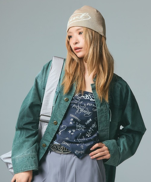 X-girl(エックスガール)の「DIAGONAL OVAL LOGO JACQUARD BEANIE(ニットキャップ/ビーニー・レディース・ブラック/レッド/ベージュ・ONE SIZE)」の4枚目の写真