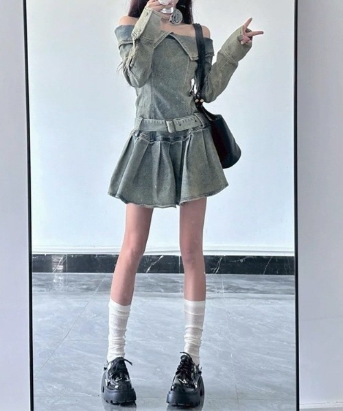 almo（アルモ）の「【LAMPOON】デニムフレアワンピース（ワンピース・レディース・ブルー・LARGE/MEDIUM）」の3枚目の写真