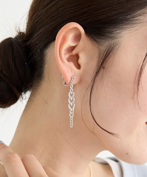 RIVE DROITE(リヴドロワ)の「【存在感抜群】チェーンイヤリング(イヤリング・レディース・シルバー・FREE)」の4枚目の写真