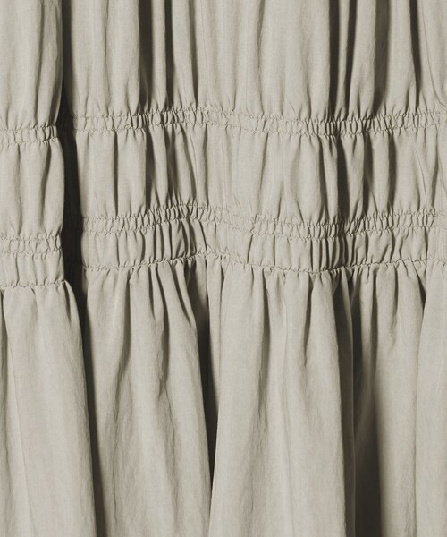 BEAUTY&YOUTH UNITED ARROWS（ビューティーアンドユースユナイテッドアローズ）の「レーヨンブレンド シャーリング ロングスカート（スカート・レディース・ホワイト/ライトグレー・M/S）」の14枚目の写真