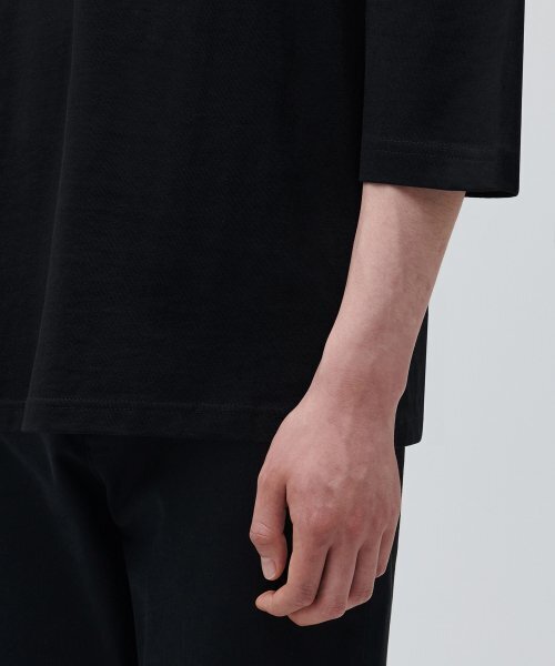 MUSINSA STANDARD（ムシンサスタンダード）の「クルーネック7部Tシャツ[ブラック]（Tシャツ/カットソー・メンズ・その他・S/M/L/2XL/XXX-LARGE/XL）」の5枚目の写真