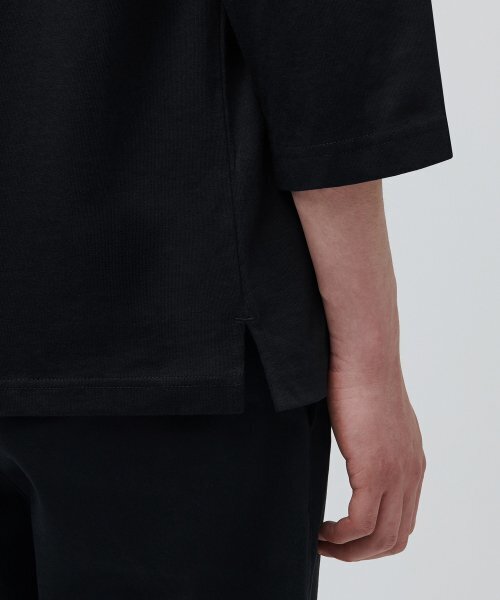 MUSINSA STANDARD（ムシンサスタンダード）の「クルーネック7部Tシャツ[ブラック]（Tシャツ/カットソー・メンズ・その他・S/M/L/2XL/XXX-LARGE/XL）」の6枚目の写真