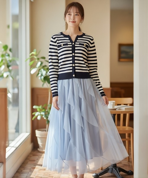 AND COUTURE(アンドクチュール)の「ラッフルフリルチュールスカート(スカート・レディース・アイボリー/サックスブルー/ブラック/ピンク・FREE)」の3枚目の写真