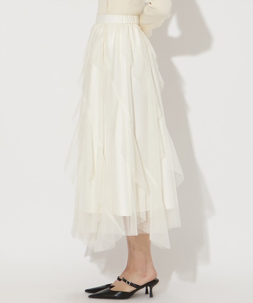 AND COUTURE(アンドクチュール)の「ラッフルフリルチュールスカート(スカート・レディース・アイボリー/サックスブルー/ブラック/ピンク・FREE)」の7枚目の写真