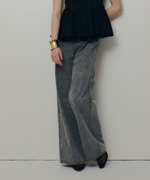 allureville(アルアバイル)の「【ATELIER Line】デニムバギーパンツ(デニムパンツ・レディース・ブラック/インディゴブルー・1/2)」の21枚目の写真