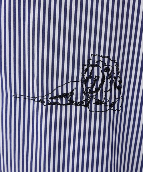 Whim Gazette(ウィムガゼット)の「アニマル刺繍シャツ(シャツ/ブラウス・レディース・サックスブルー/ブルー/オフホワイト・FREE)」の12枚目の写真