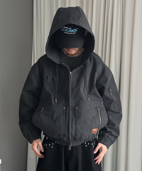 Perushu(ペルーシュ)の「DOUBLE ZIP 4POCKET UTILITY SHORT HOODED BLOUSON/ダブルジップ4ポケットユーティリティショートフードブルゾン(ブルゾン・メンズ・ブラック/その他/ピンク・SMALL/LARGE/MEDIUM)」の13枚目の写真
