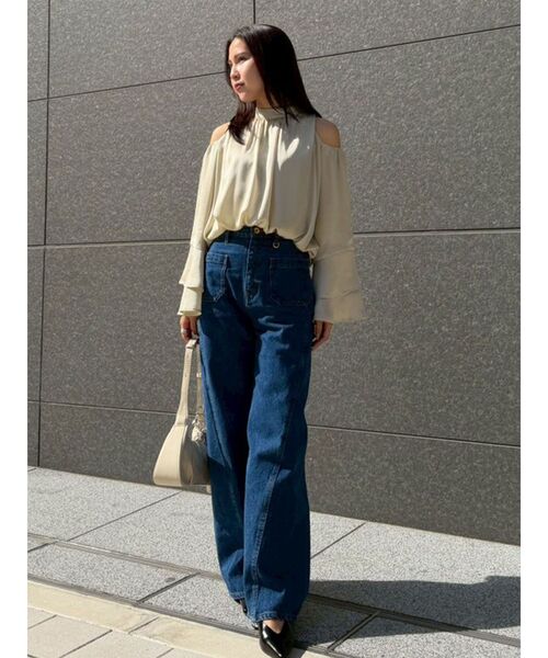 オープンショルダーボリュームブラウス 【春服】【オフィスカジュアル