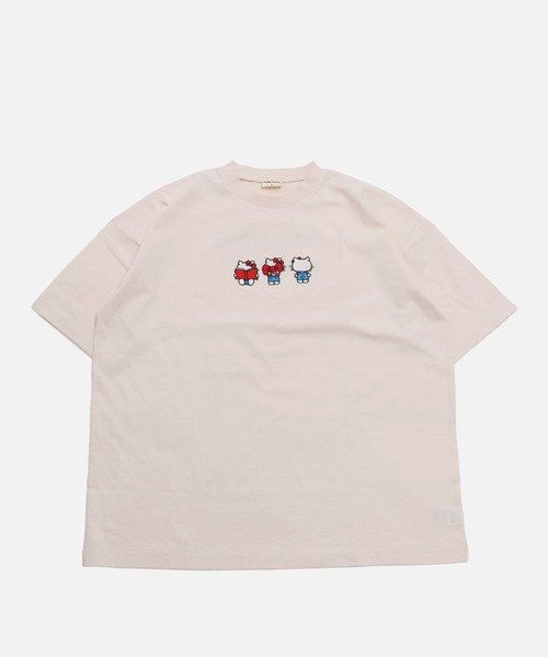 sanrio(サンリオ)の「〈サンリオ〉ハローキティ/半袖Tシャツ(Tシャツ/カットソー・レディース・チャコール/オートミール/ブラック/クリーム・MEDIUM/LARGE)」の5枚目の写真