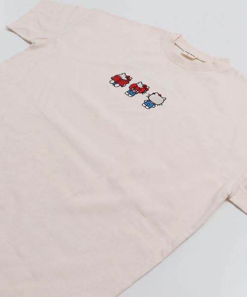 sanrio(サンリオ)の「〈サンリオ〉ハローキティ/半袖Tシャツ(Tシャツ/カットソー・レディース・チャコール/オートミール/ブラック/クリーム・MEDIUM/LARGE)」の16枚目の写真
