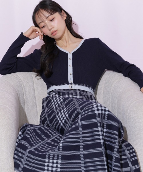 JILL by JILL STUART(ジルバイジルスチュアート)の「チェックニットワンピース(ワンピース・レディース・ネイビー/ブラック/ブルー・FREE)」の1枚目の写真