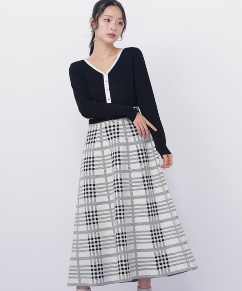 JILL by JILL STUART(ジルバイジルスチュアート)の「チェックニットワンピース(ワンピース・レディース・ネイビー/ブラック/ブルー・FREE)」の20枚目の写真