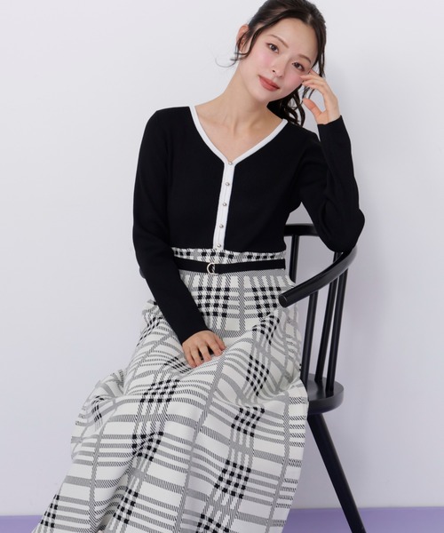 JILL by JILL STUART(ジルバイジルスチュアート)の「チェックニットワンピース(ワンピース・レディース・ネイビー/ブラック/ブルー・FREE)」の17枚目の写真
