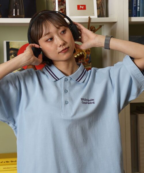 FFEIN(フェイン)の「【FFEIN(フェイン)】配色ラインワンポイント刺繍ポロシャツ / ポロシャツ 配色 半袖 刺繍 衿 ポロ(ポロシャツ・メンズ・モカ/ホワイト/ネイビー/ライトブルー/ブラック・SMALL/LARGE/MEDIUM)」の6枚目の写真