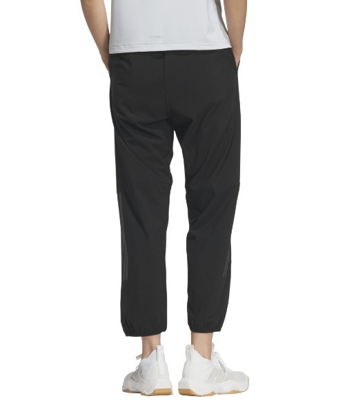 adidas(アディダス)の「アディダス adidas エッセンシャルズ プラス ルーズフィット ストレッチ ウーブン 9/10 テーパード パンツ(その他パンツ・レディース・ブラック/ネイビー・S/M/L)」の3枚目の写真