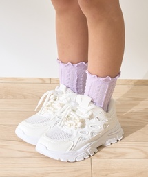 petit main（プティマイン）の「パール付きスニーカー（スニーカー）」