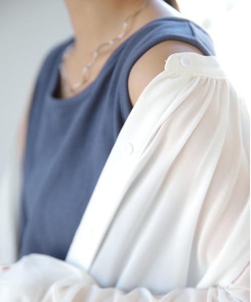 HUG.U(ハグユー)の「ロングシアーシャツ(シャツ/ブラウス・レディース・ホワイト/ピンク/ブラック・FREE)」の7枚目の写真