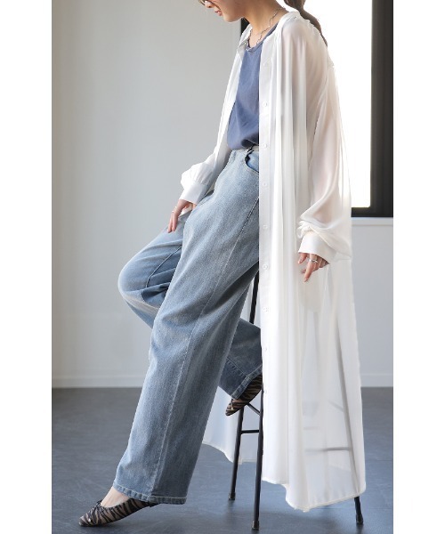 HUG.U(ハグユー)の「ロングシアーシャツ(シャツ/ブラウス・レディース・ホワイト/ピンク/ブラック・FREE)」の4枚目の写真