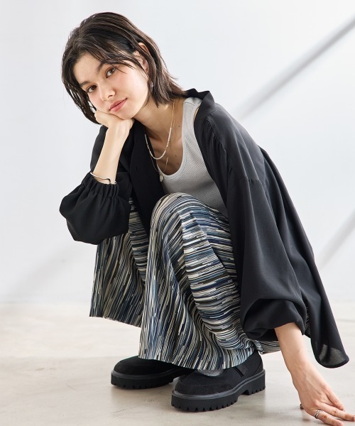 SMILE LAND（スマイルランド）の「＜大きいサイズ＞ラクしてキレイ見え選べるプリ―ツパンツ（ゆったりヒップ）（その他パンツ・レディース・ホワイト系/ブラック系その他/ネイビー系/ブラック系/モカ・L/LL/3L/4L/5L）」の7枚目の写真