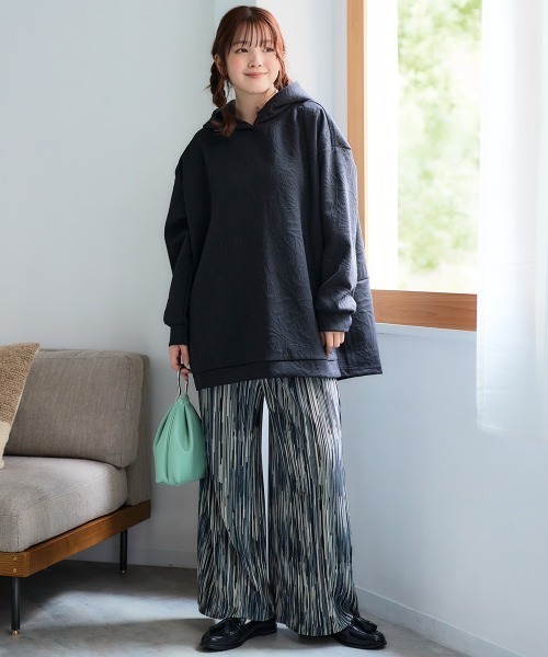 SMILE LAND（スマイルランド）の「＜大きいサイズ＞ラクしてキレイ見え選べるプリ―ツパンツ（ゆったりヒップ）（その他パンツ・レディース・ホワイト系/ブラック系その他/ネイビー系/ブラック系/モカ・L/LL/3L/4L/5L）」の9枚目の写真