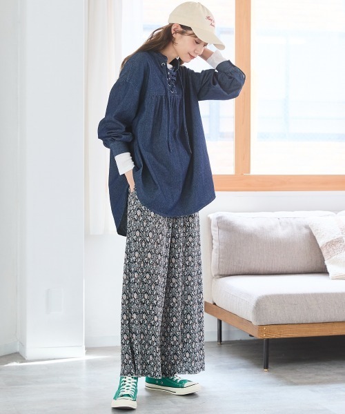 SMILE LAND（スマイルランド）の「＜大きいサイズ＞ラクしてキレイ見え選べるプリ―ツパンツ（ゆったりヒップ）（その他パンツ・レディース・ホワイト系/ブラック系その他/ネイビー系/ブラック系/モカ・L/LL/3L/4L/5L）」の18枚目の写真